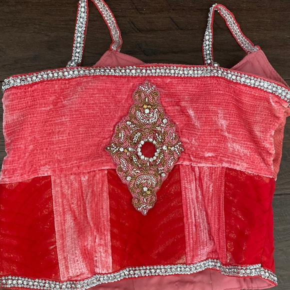 Half Saree (red/pink) - Picture 3 of 7